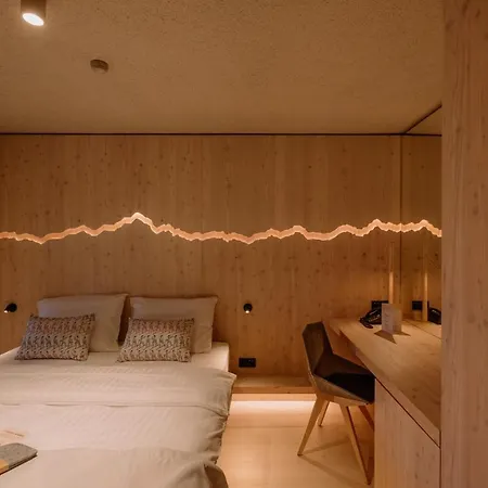 Hotel Bohinj 4*