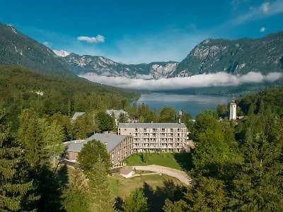 Hotel Bohinj ホテル