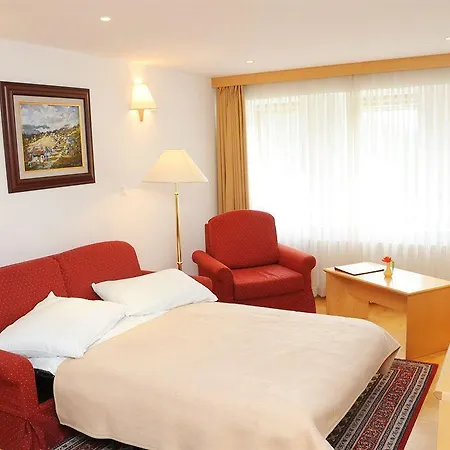 Hotel Bohinj ホテル